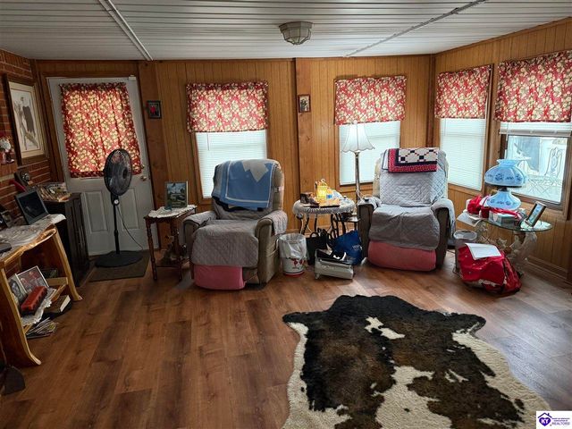 208 Lakewood Drive, Elizabethtown, KY 42701