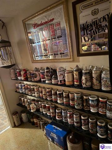 208 Lakewood Drive, Elizabethtown, KY 42701