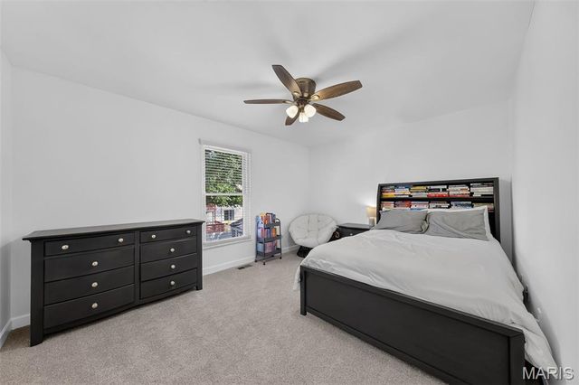 2044 Graystone Drive, St Charles, MO 63303