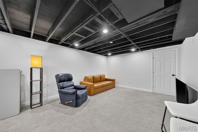 2044 Graystone Drive, St Charles, MO 63303