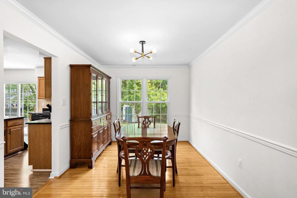 Image 15 of property listing at 202 WINTER BROOK CT, Walkersville, MD 21793