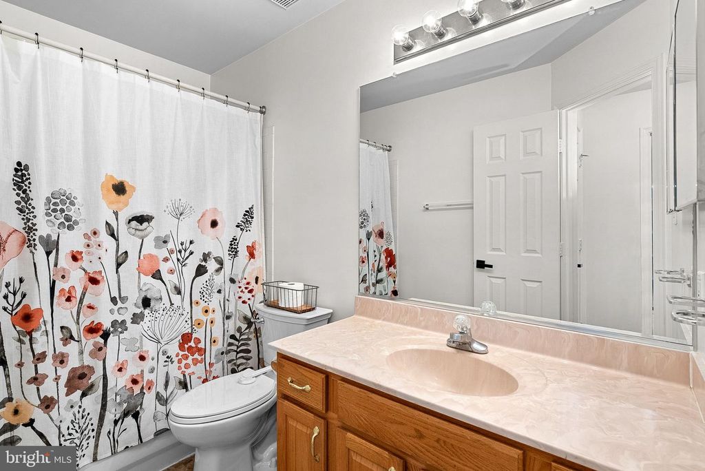 Image 28 of property listing at 202 WINTER BROOK CT, Walkersville, MD 21793