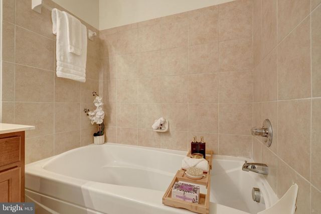 41904 GALLBERRY TER, Aldie, VA 20105