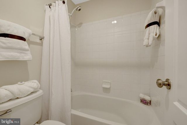 41904 GALLBERRY TER, Aldie, VA 20105