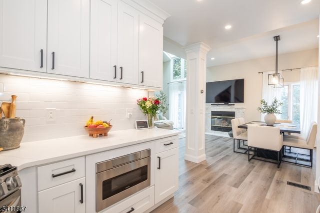 15 Stepping Ridge, North Caldwell Boro, NJ 07006