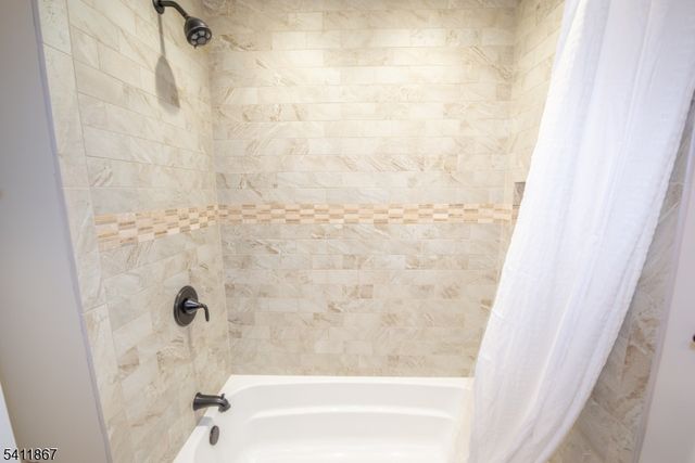 15 Stepping Ridge, North Caldwell Boro, NJ 07006