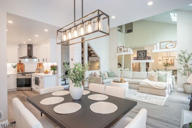 15 Stepping Ridge, North Caldwell Boro, NJ 07006