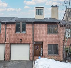 15 Stepping Ridge, North Caldwell Boro, NJ 07006