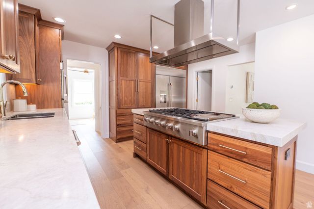 2146 E BROWNING AVE, Salt Lake City, UT 84108