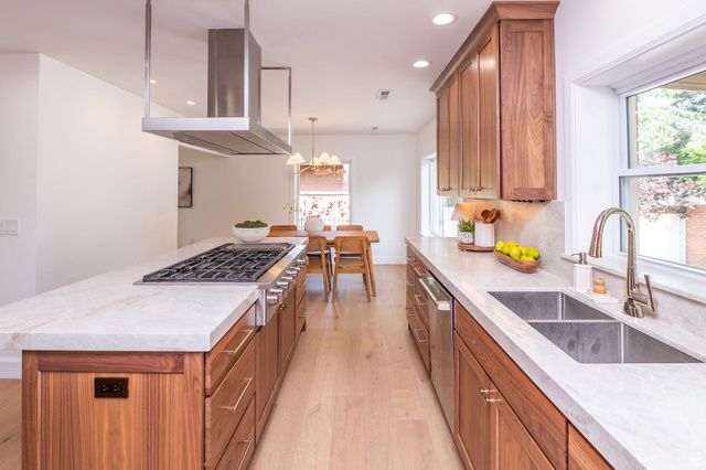 2146 E BROWNING AVE, Salt Lake City, UT 84108