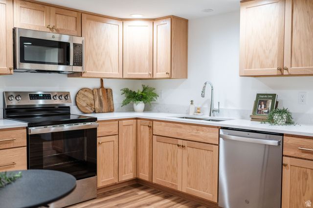 2146 E BROWNING AVE, Salt Lake City, UT 84108