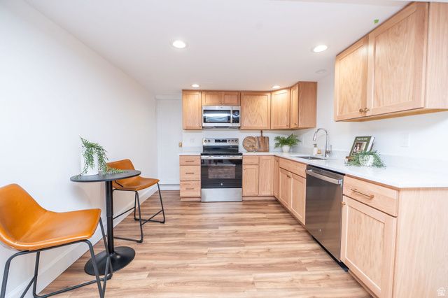 2146 E BROWNING AVE, Salt Lake City, UT 84108