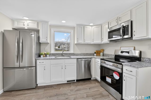 61 Terrace Avenue, East Lyme, CT 06357