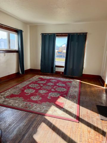 1424 S COURTLAND Avenue, Kokomo, IN 46902