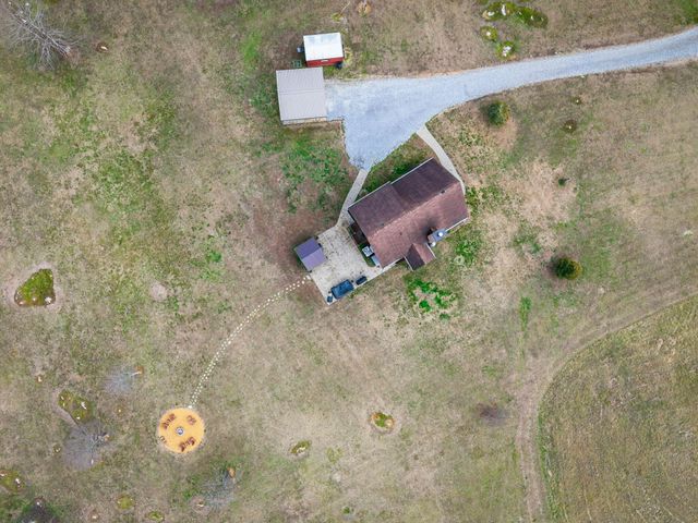 313 Lowry Lane, Chickamauga, GA 30707