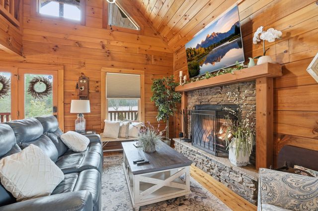 313 Lowry Lane, Chickamauga, GA 30707