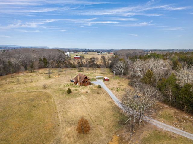 313 Lowry Lane, Chickamauga, GA 30707