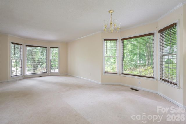 204 Windsor Forest Circle, Fletcher, NC 28732