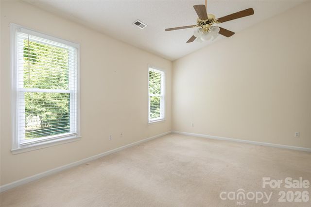 204 Windsor Forest Circle, Fletcher, NC 28732