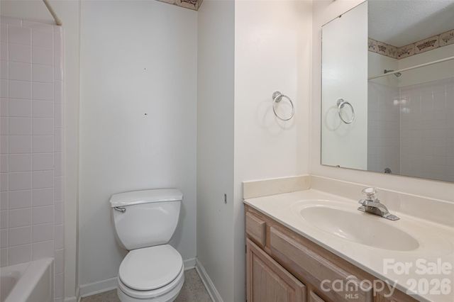 204 Windsor Forest Circle, Fletcher, NC 28732
