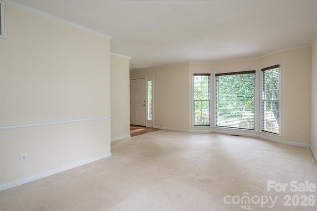 204 Windsor Forest Circle, Fletcher, NC 28732