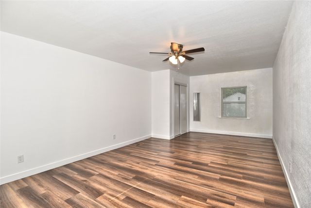 2128 N Saint Louis Avenue, Tulsa, OK 74106