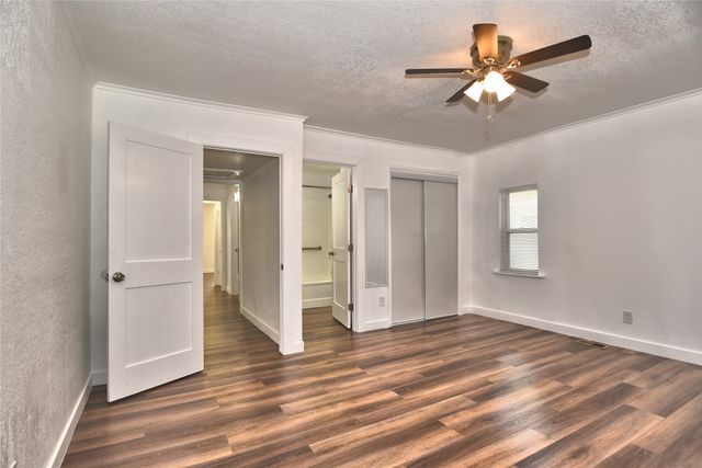 2128 N Saint Louis Avenue, Tulsa, OK 74106