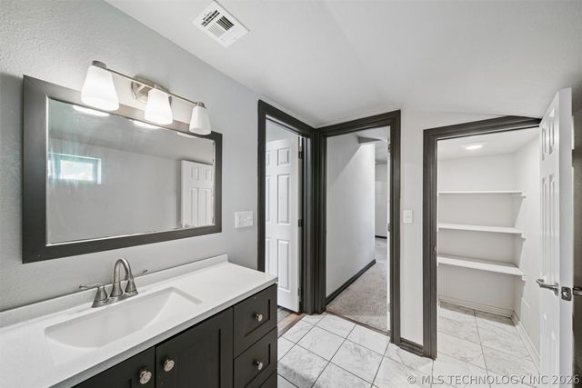 309 N Franklin Avenue, Sand Springs, OK 74063