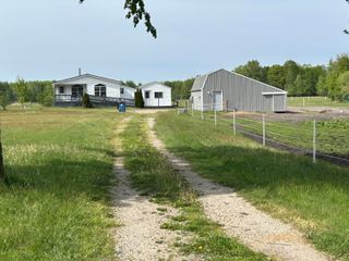 4249 W 80th Street, Fremont, MI 49412