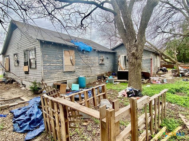 1006 E Adams Avenue, Temple, TX 76501