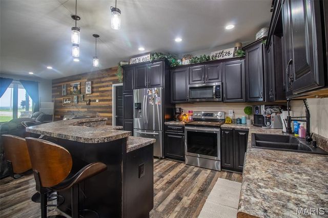 10076 Puckett Road, Potosi, MO 63660