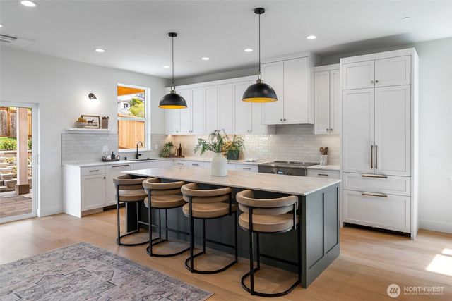 20134 23rd Avenue NW, Shoreline, WA 98177