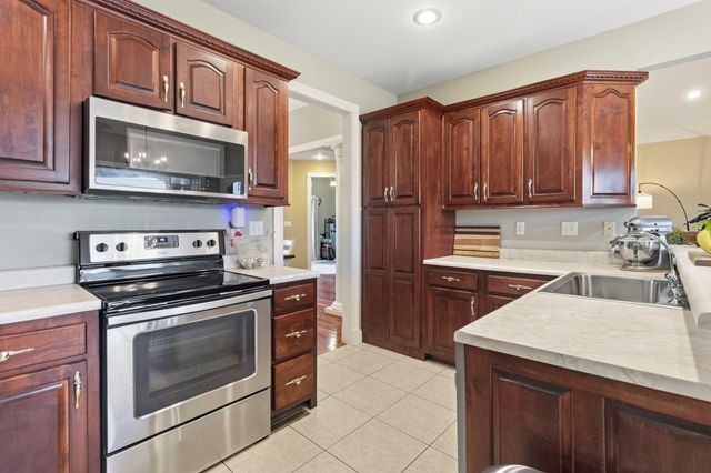 1224 Whitson School Road, London, KY 40741