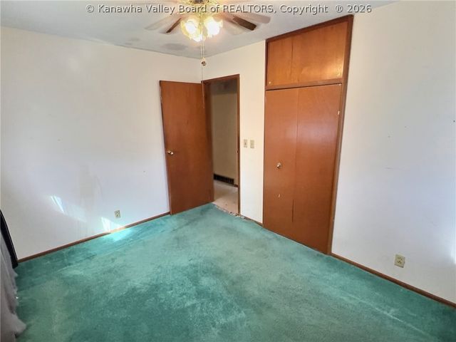 104 Dodd Street, Poca, WV 25159