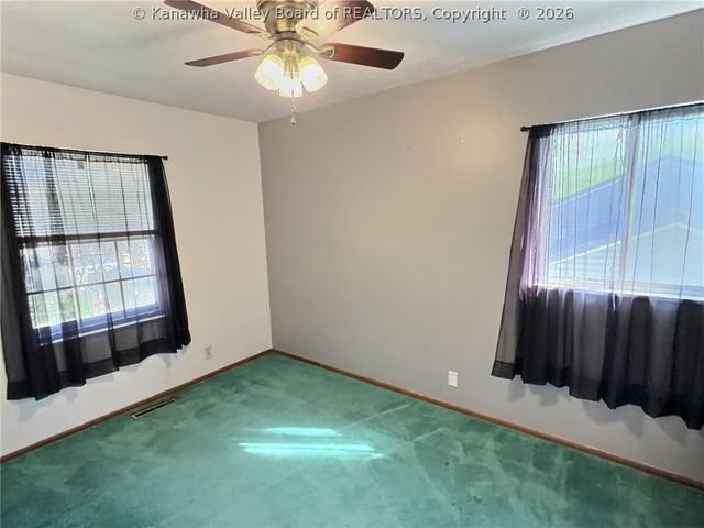 104 Dodd Street, Poca, WV 25159