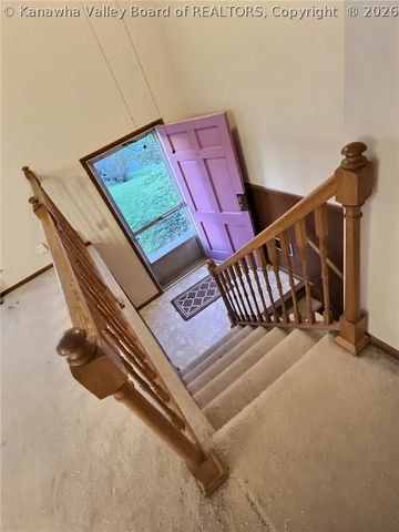 104 Dodd Street, Poca, WV 25159