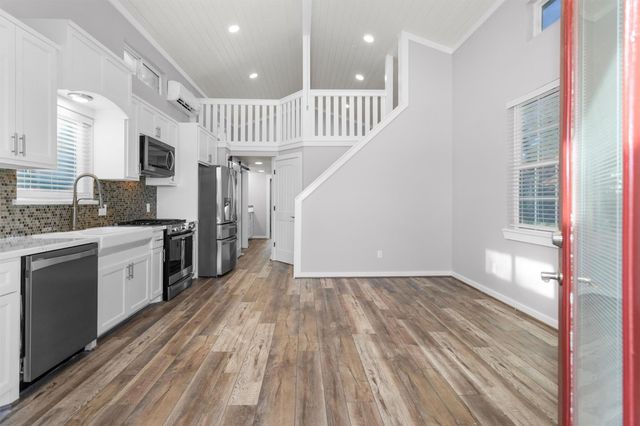 12922 Longstreet Dr Road 711, Willis, TX 77318