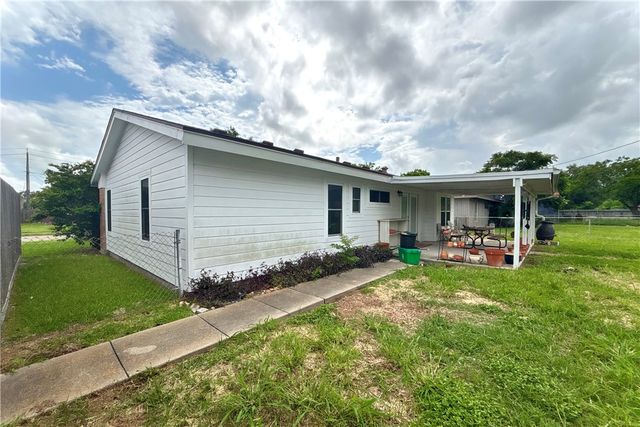 5838 Glen Arbor Dr, Corpus Christi, TX 78412