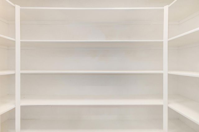 222 W Brown Road 104, Mesa, AZ 85201