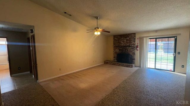 2217 Gable Avenue, Corcoran, CA 93212