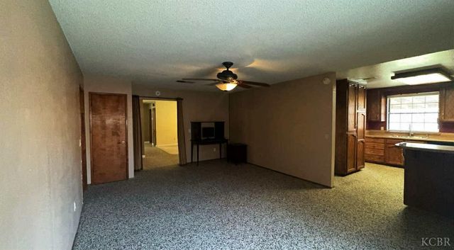 2217 Gable Avenue, Corcoran, CA 93212