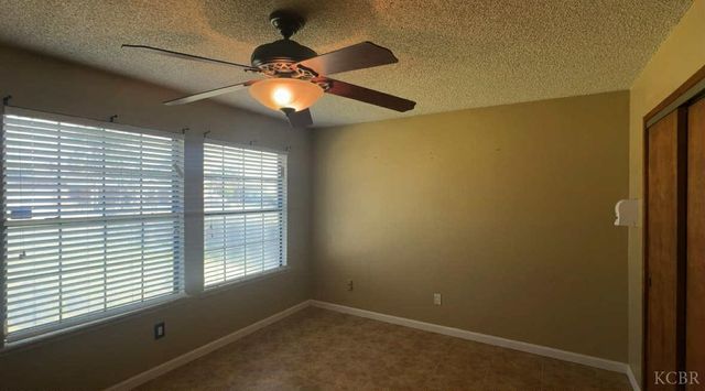 2217 Gable Avenue, Corcoran, CA 93212