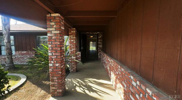 2217 Gable Avenue, Corcoran, CA 93212