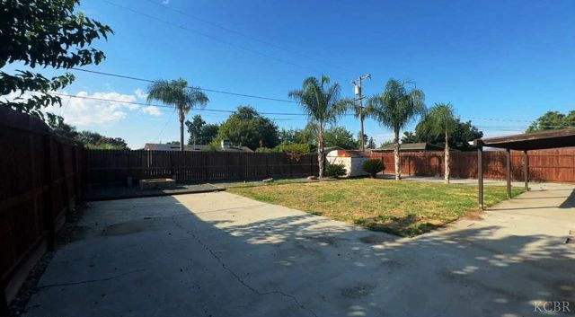 2217 Gable Avenue, Corcoran, CA 93212
