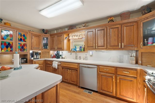 655 Mount Zineche Place, Greenwood, AR 72936