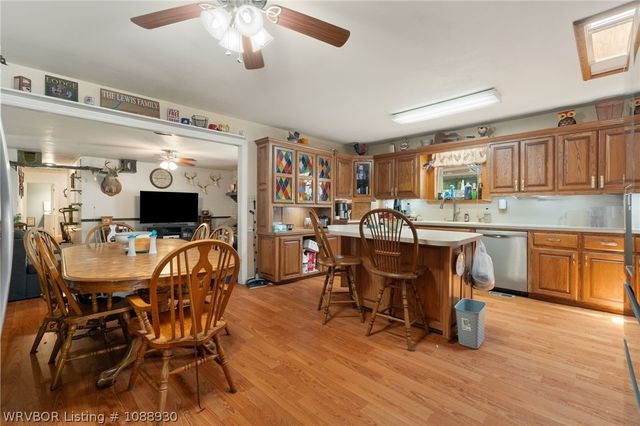 655 Mount Zineche Place, Greenwood, AR 72936