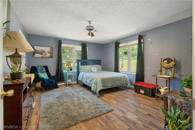 655 Mount Zineche Place, Greenwood, AR 72936