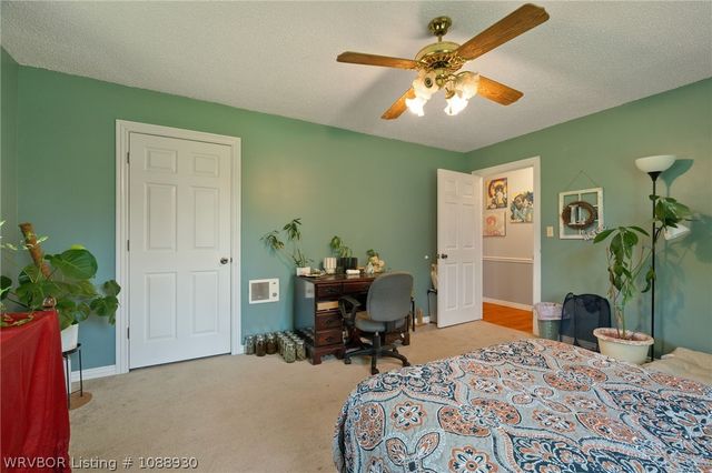 655 Mount Zineche Place, Greenwood, AR 72936