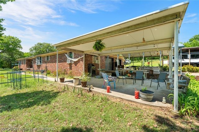 655 Mount Zineche Place, Greenwood, AR 72936