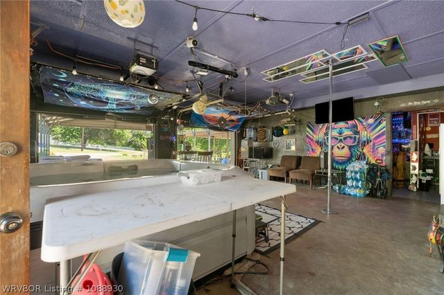 655 Mount Zineche Place, Greenwood, AR 72936